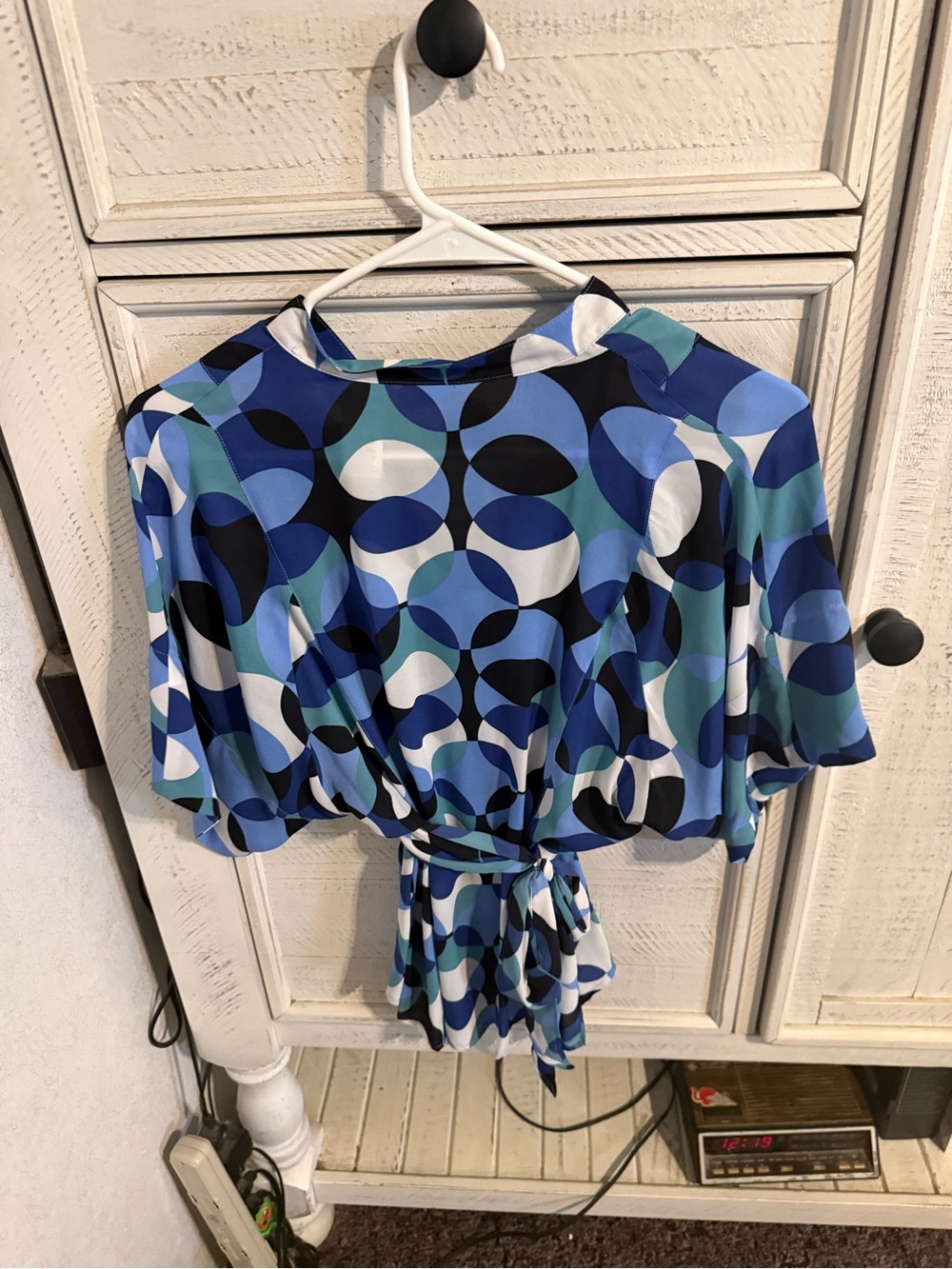 Emma James Blue Geometric Tie-Front Blouse